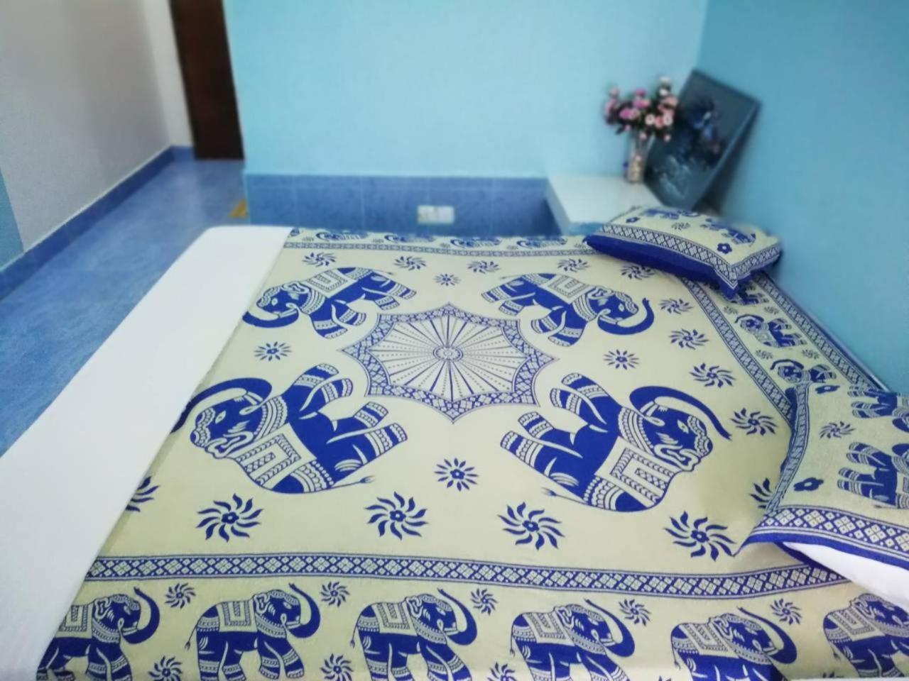 Ninnada Beach Hotel Маравила Екстериор снимка