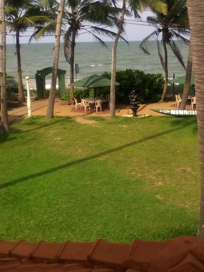 Ninnada Beach Hotel Маравила Екстериор снимка